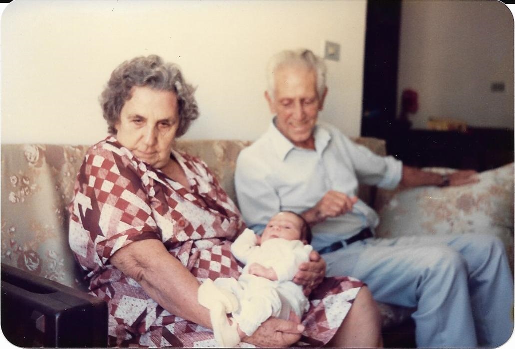mamãe e papai com Gabriel março 1988